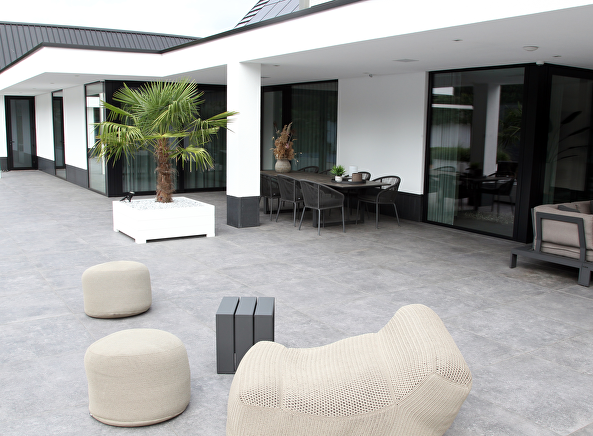 Welke <span>tuintegel</span> kies jij in de tuin?