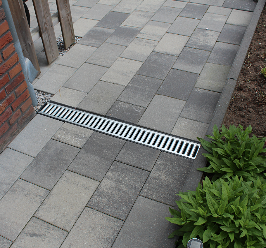 Waar moet je op letten bij het aanleggen van tuinafwatering?